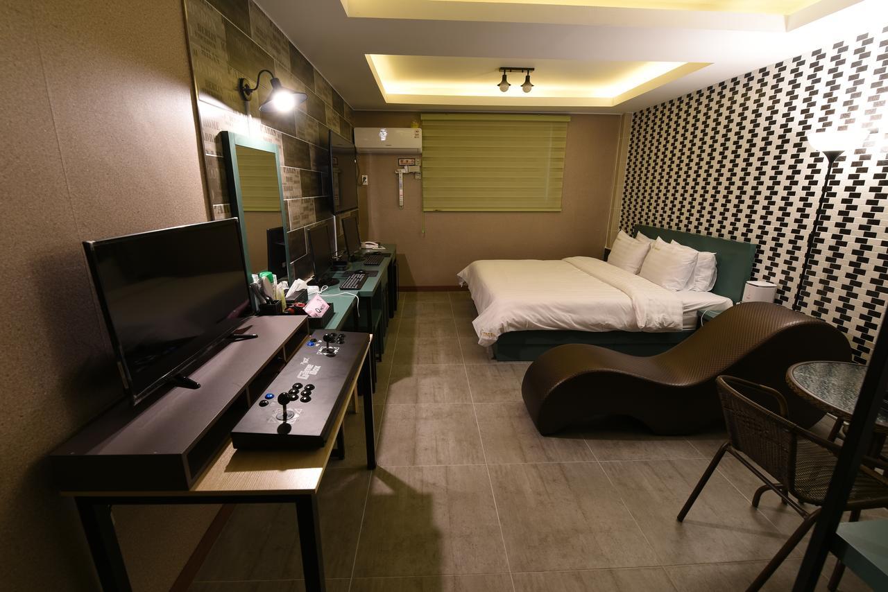 Jecheon Q Motel Exterior foto